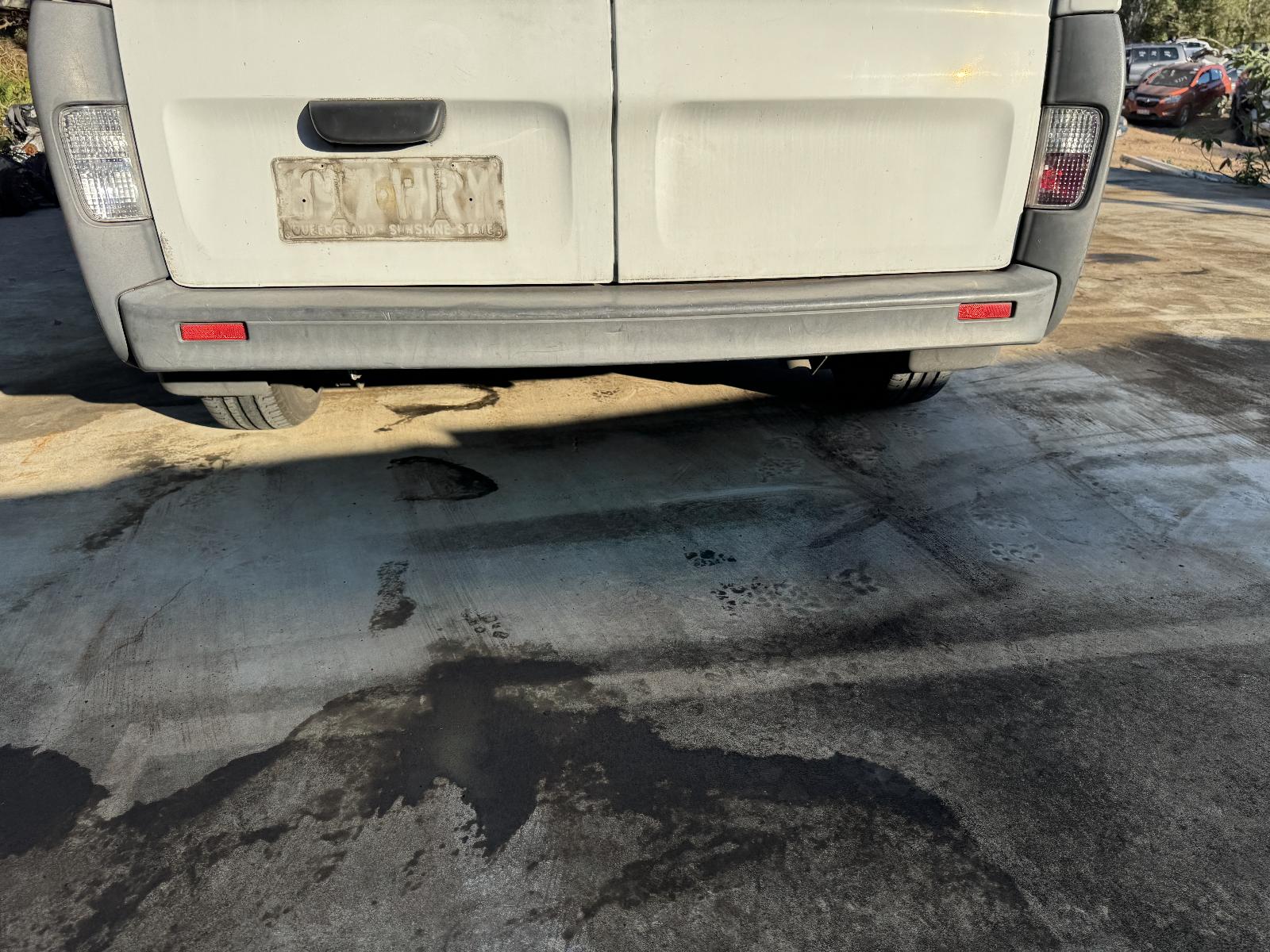 View Auto part Engine RENAULT TRAFIC 2013
