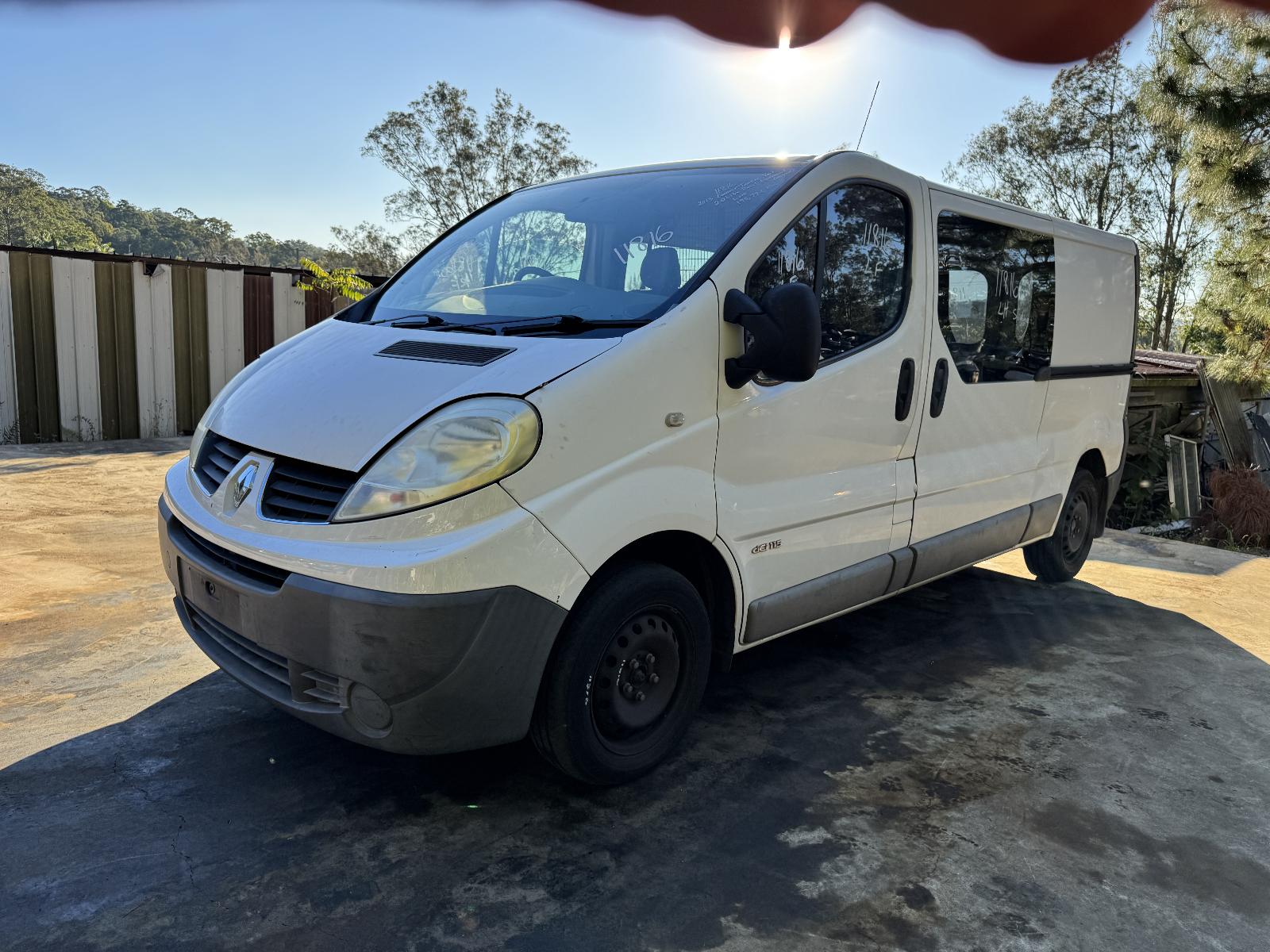 View Auto part Engine RENAULT TRAFIC 2013