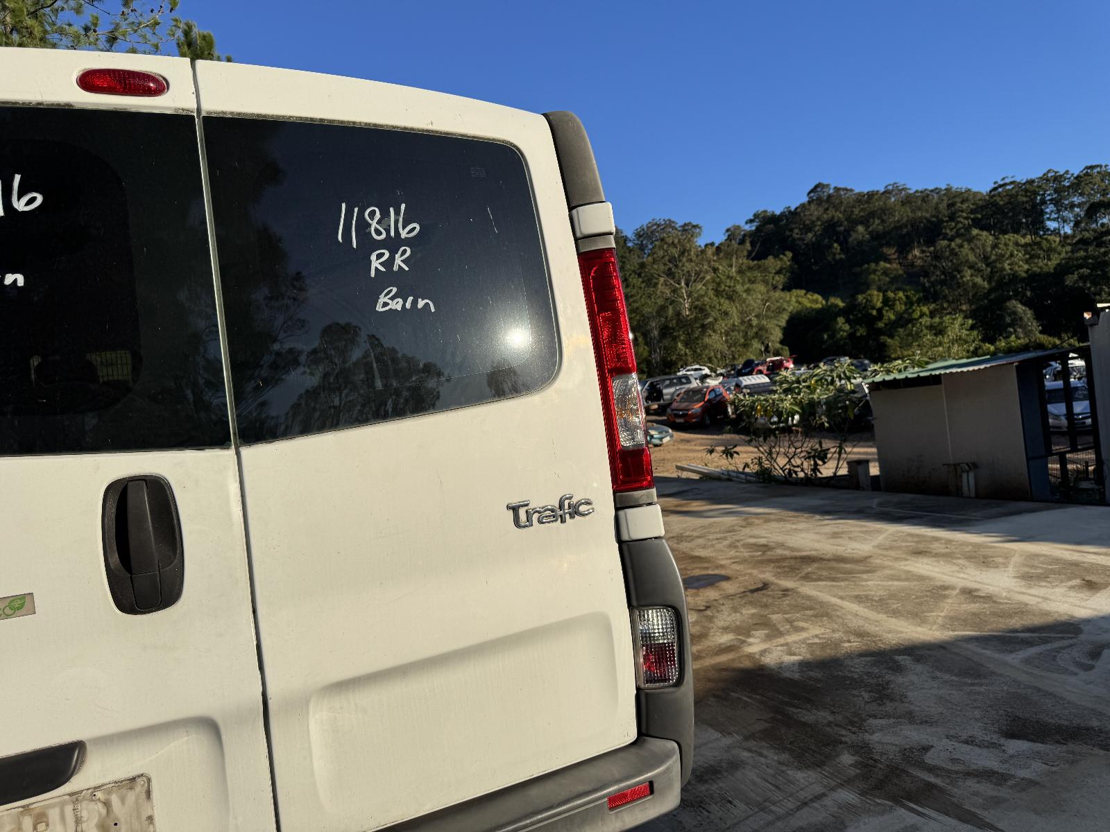 View Auto part Engine RENAULT TRAFIC 2013