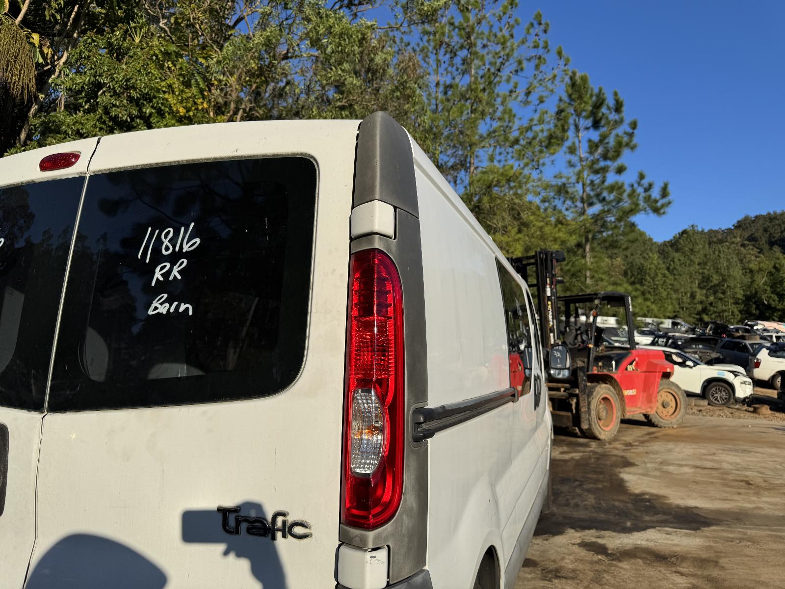 View Auto part Engine RENAULT TRAFIC 2013