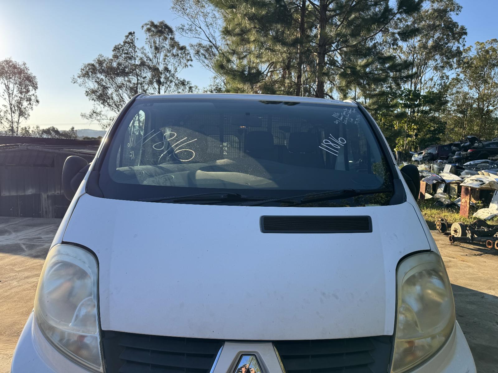 View Auto part Engine RENAULT TRAFIC 2013