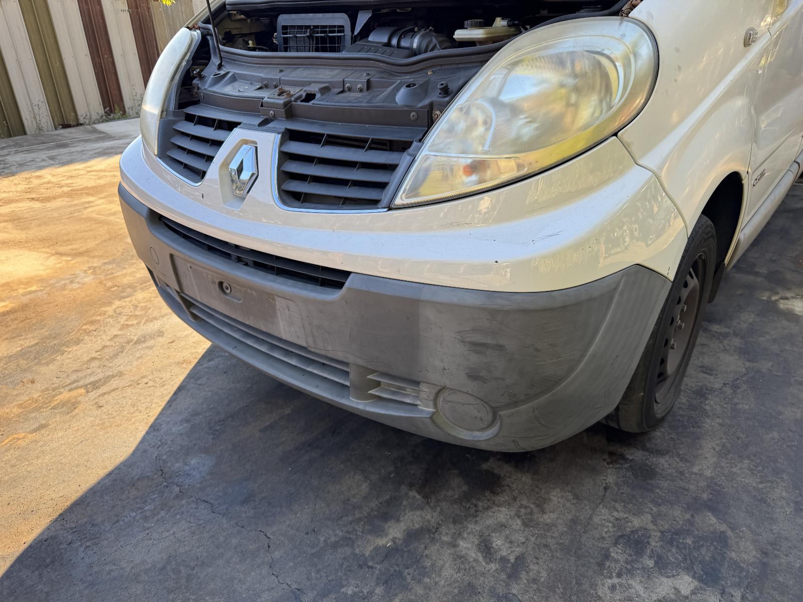 View Auto part Engine RENAULT TRAFIC 2013