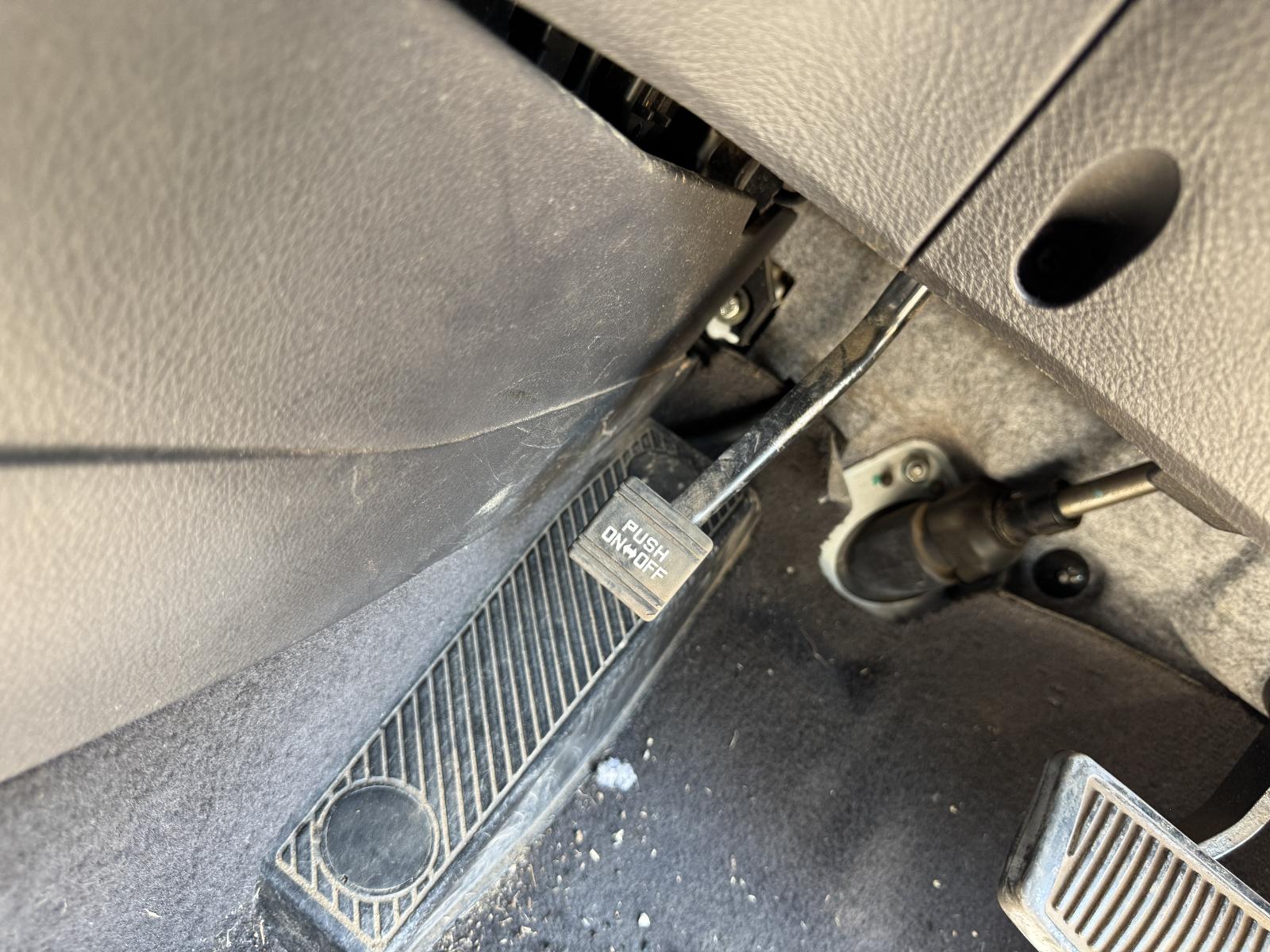 View HYUNDAI SANTA FE 2011 5 Door Station Wagon Breaking