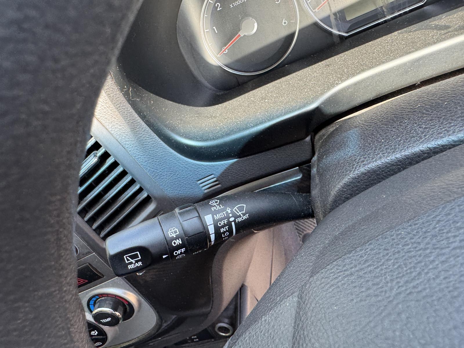 View HYUNDAI SANTA FE 2011 5 Door Station Wagon Breaking
