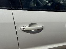 View HYUNDAI SANTA FE 2011 5 Door Station Wagon Breaking