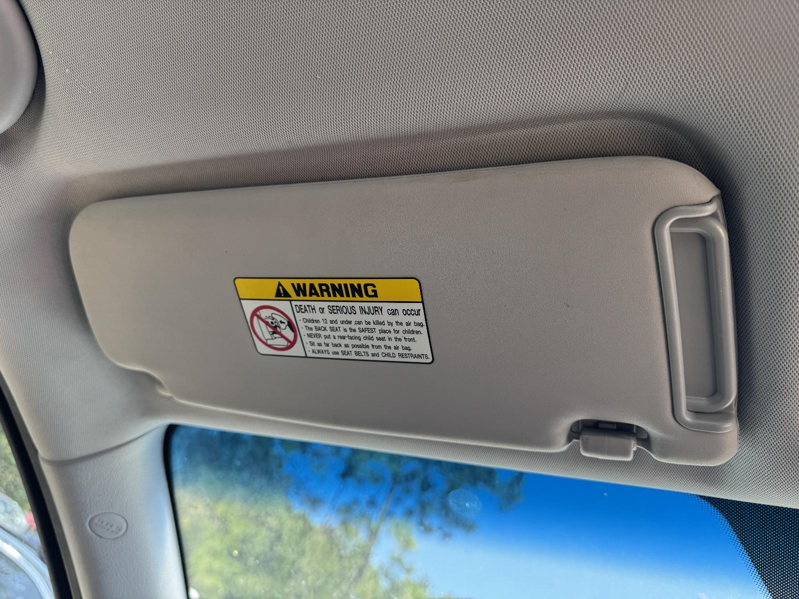 View HYUNDAI SANTA FE 2011 5 Door Station Wagon Breaking