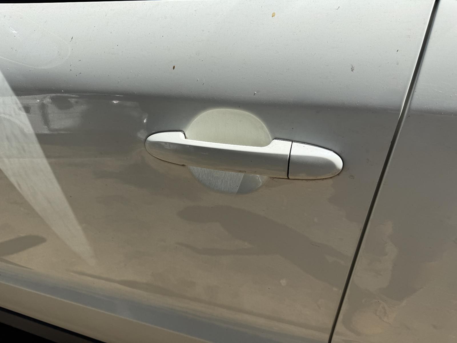 View HYUNDAI SANTA FE 2011 5 Door Station Wagon Breaking