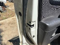 View HYUNDAI SANTA FE 2011 5 Door Station Wagon Breaking