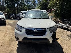 View HYUNDAI SANTA FE 2011 5 Door Station Wagon Breaking