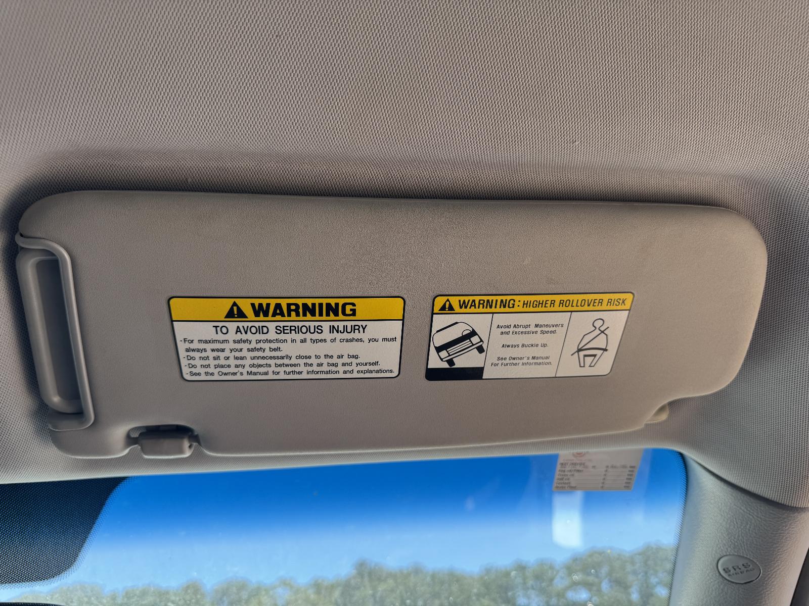 View HYUNDAI SANTA FE 2011 5 Door Station Wagon Breaking