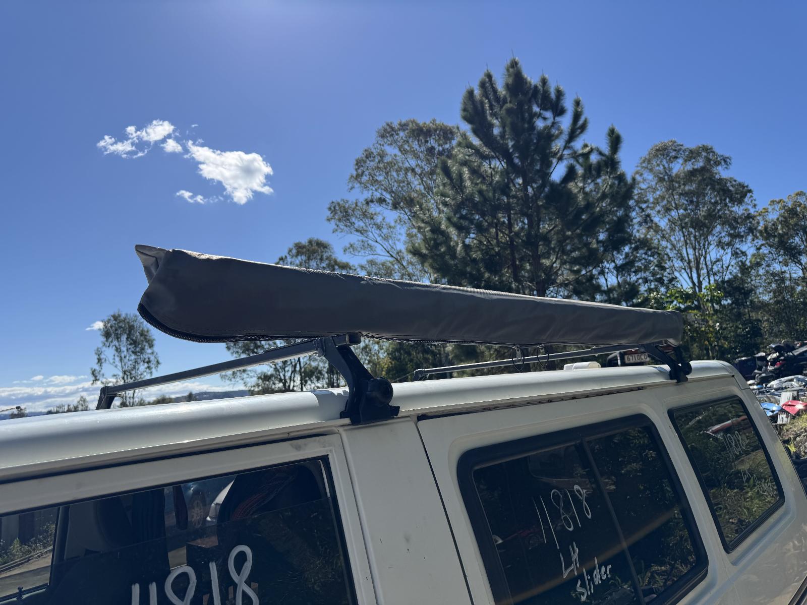 View MITSUBISHI L300 2007 2 Door Van Breaking
