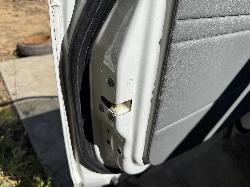 View MITSUBISHI L300 2007 2 Door Van Breaking