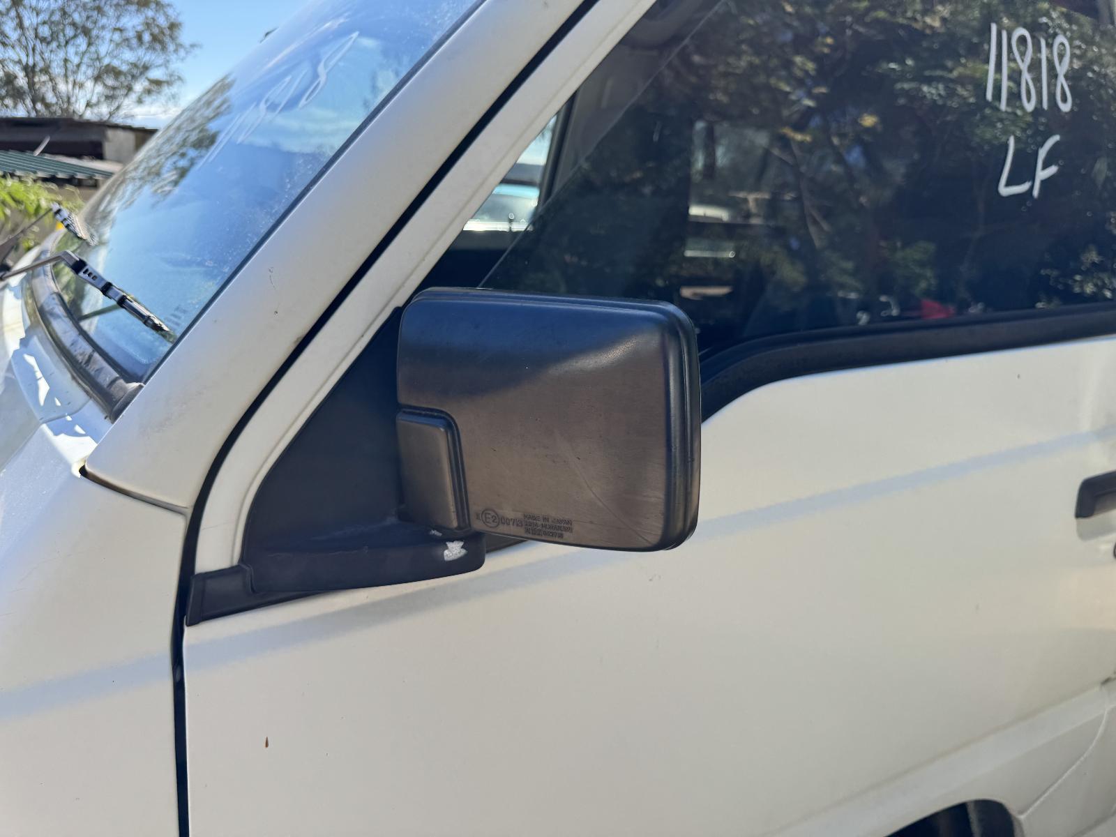 View MITSUBISHI L300 2007 2 Door Van Breaking