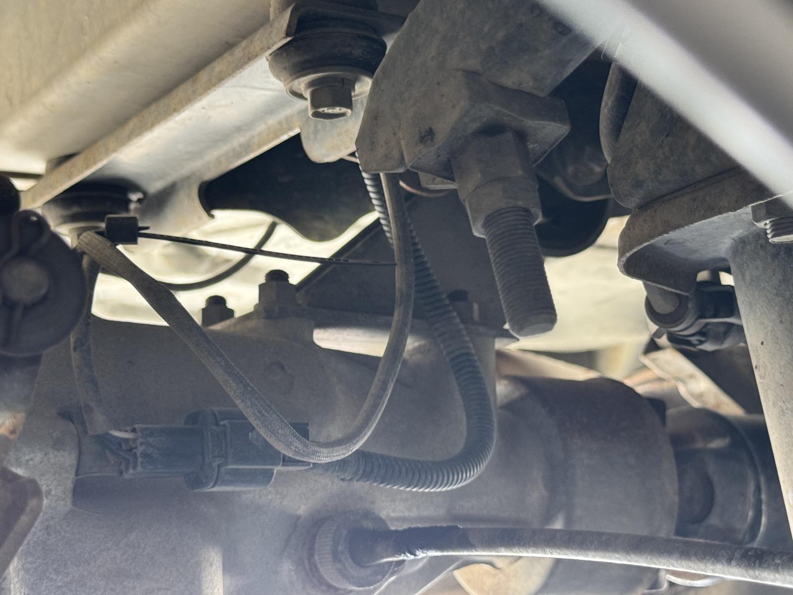 View MITSUBISHI L300 2007 2 Door Van Breaking