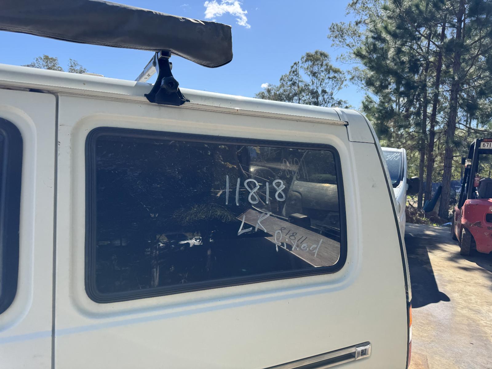 View MITSUBISHI L300 2007 2 Door Van Breaking