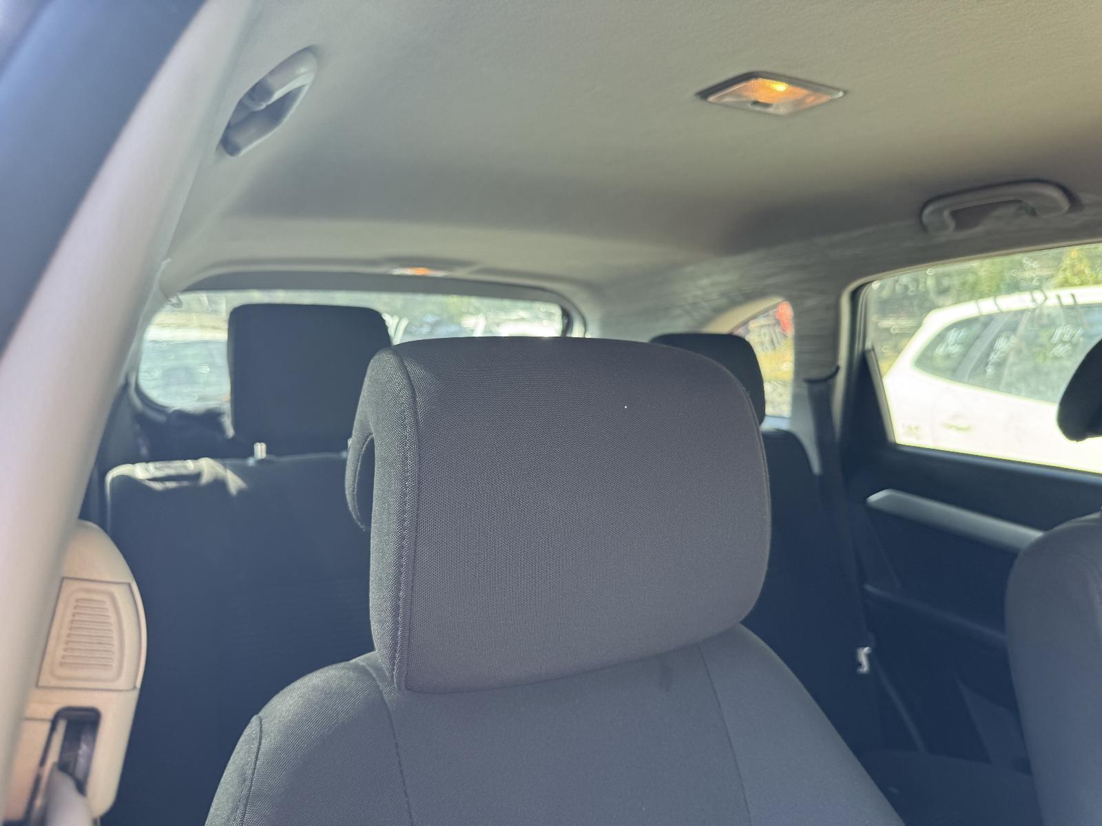 View HOLDEN CAPTIVA 2015 5 Door Station Wagon Breaking