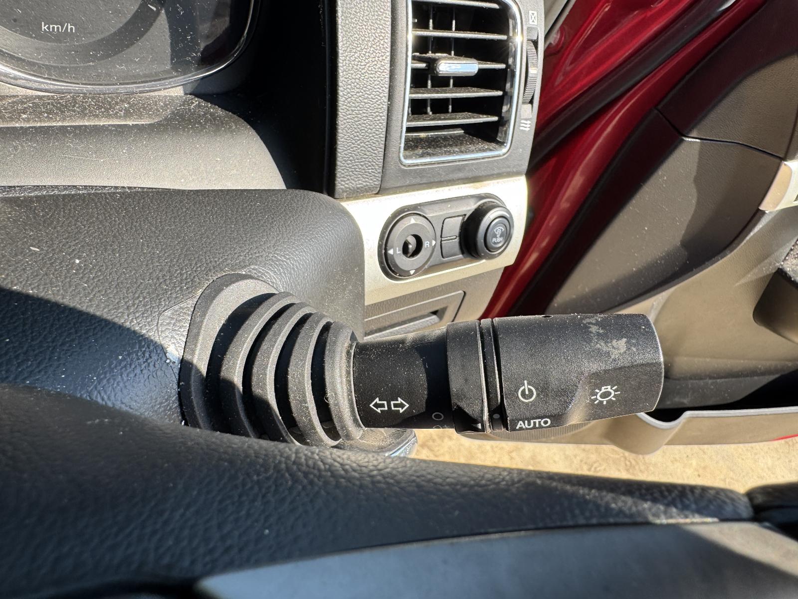 View HOLDEN CAPTIVA 2015 5 Door Station Wagon Breaking