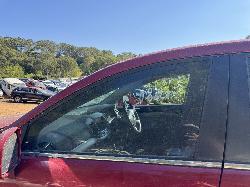 View HOLDEN CAPTIVA 2015 5 Door Station Wagon Breaking