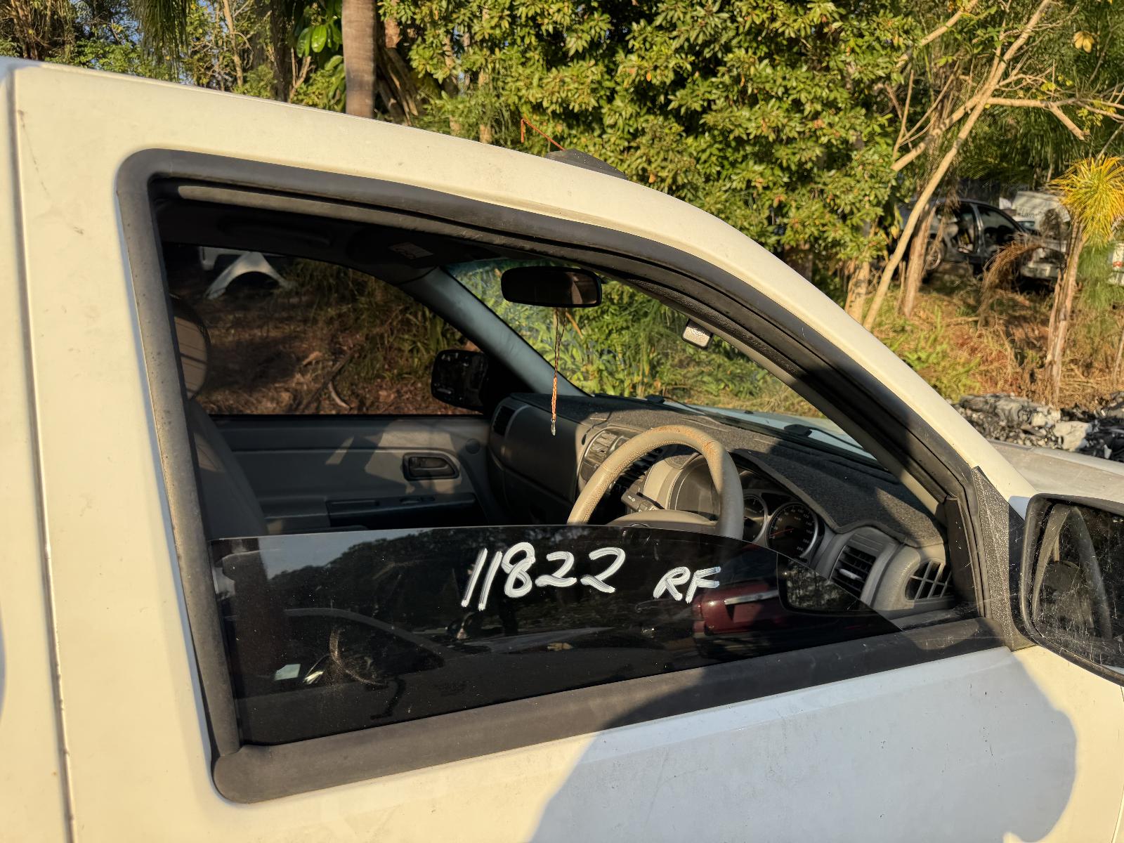 View GREAT WALL V200/V240 2012 4 Door Utility Breaking