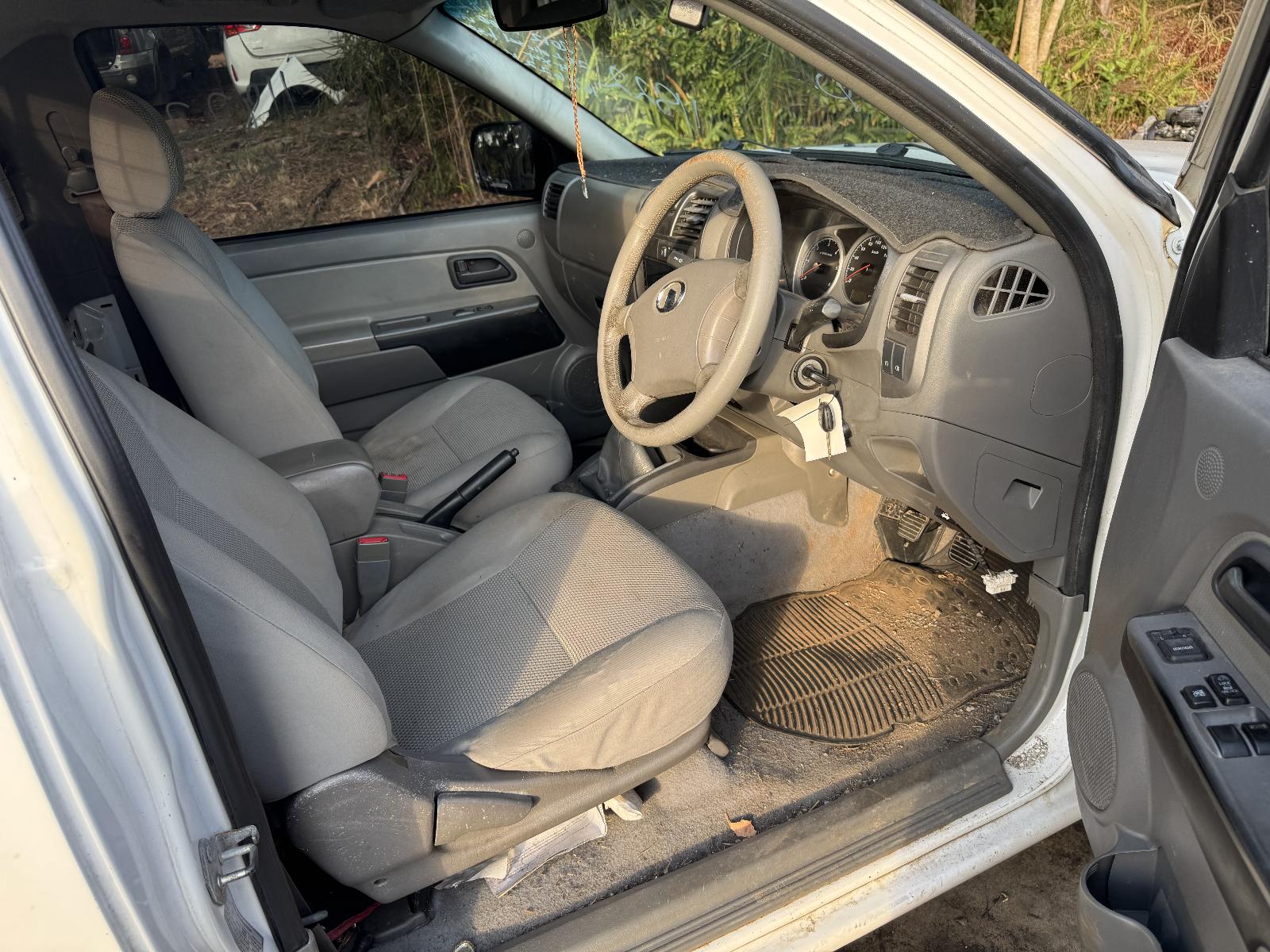 View GREAT WALL V200/V240 2012 4 Door Utility Breaking