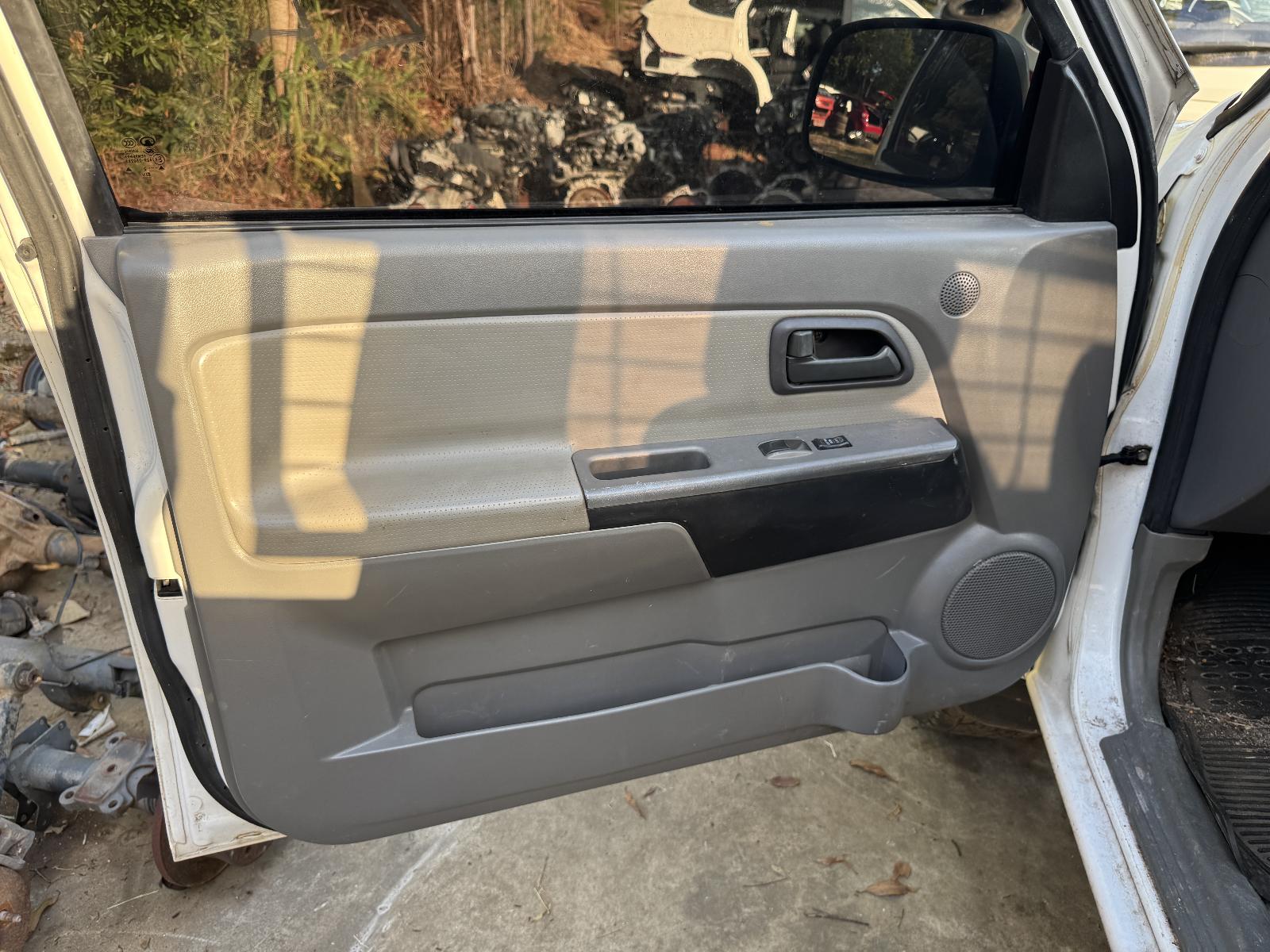 View GREAT WALL V200/V240 2012 4 Door Utility Breaking