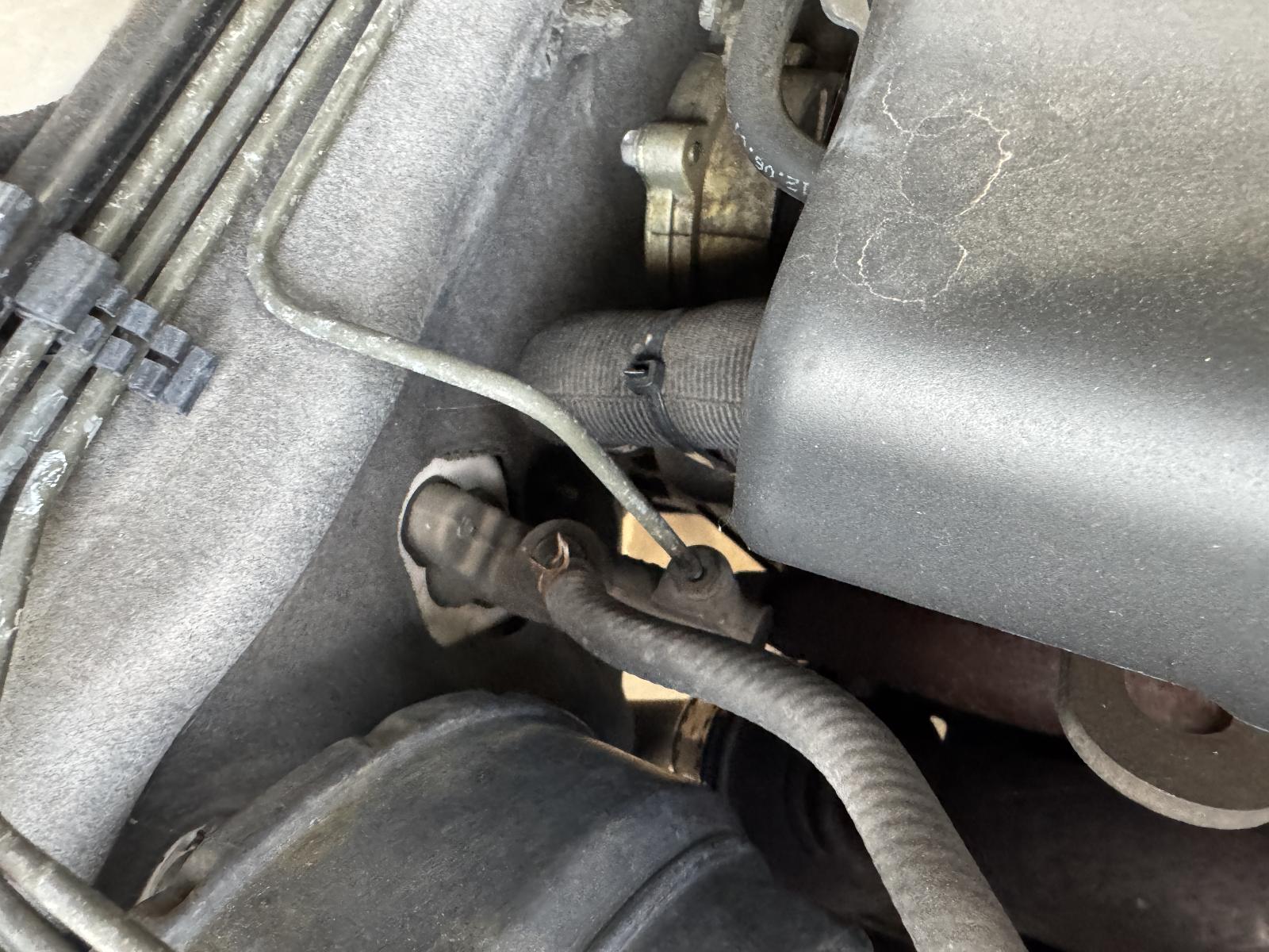 View GREAT WALL V200/V240 2012 4 Door Utility Breaking