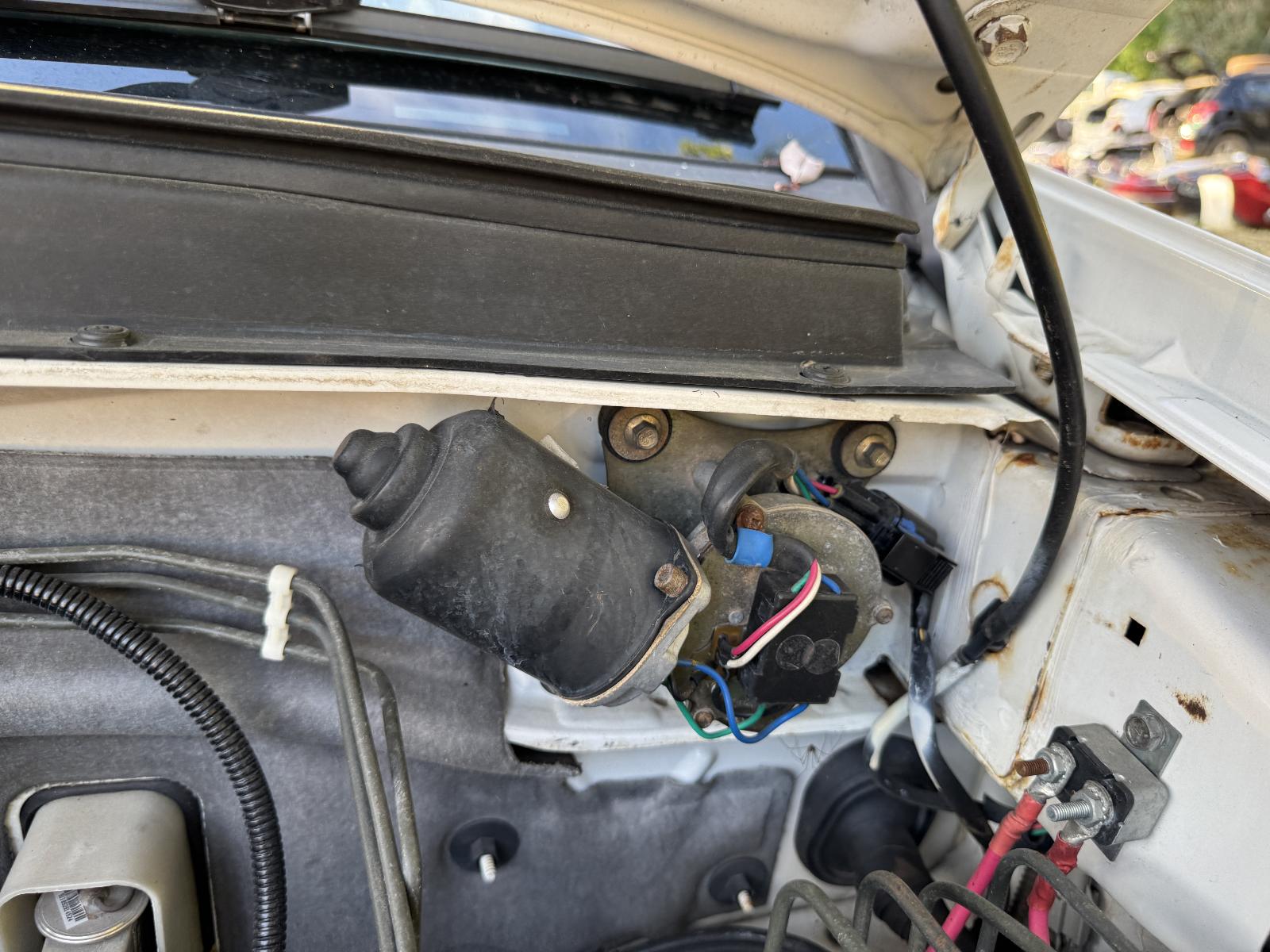 View GREAT WALL V200/V240 2012 4 Door Utility Breaking