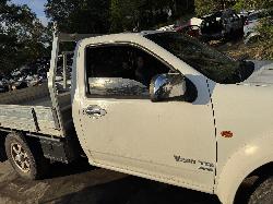 View GREAT WALL V200/V240 2012 4 Door Utility Breaking