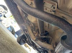 View TOYOTA HILUX 2002 2 Door Pickup Breaking