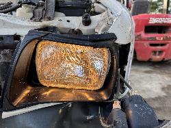 View TOYOTA HILUX 2002 2 Door Pickup Breaking