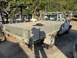 View TOYOTA HILUX 2002 2 Door Pickup Breaking