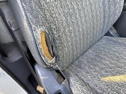 View TOYOTA HILUX 2002 2 Door Pickup Breaking