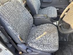 View TOYOTA HILUX 2002 2 Door Pickup Breaking