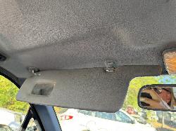 View TOYOTA HILUX 2002 2 Door Pickup Breaking