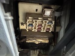 View TOYOTA HILUX 2002 2 Door Pickup Breaking