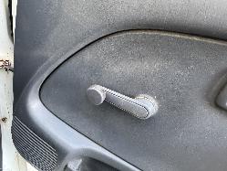 View TOYOTA HILUX 2002 2 Door Pickup Breaking