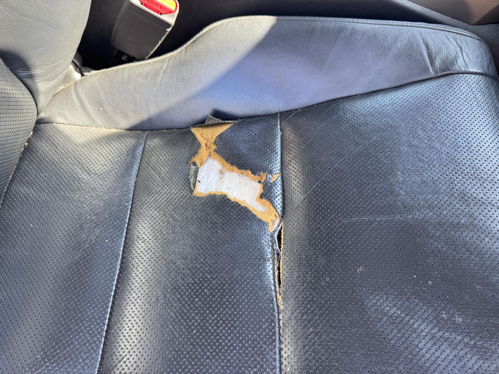 View HONDA ACCORD 2010 4 Door Sedan Breaking