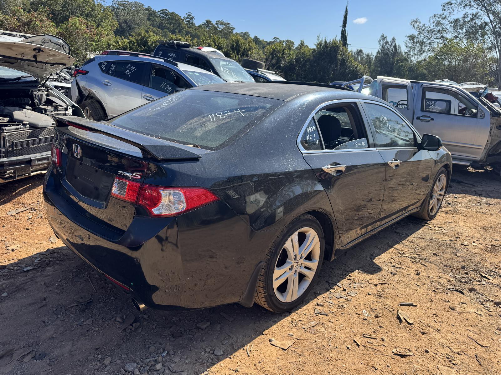 View HONDA ACCORD 2010 4 Door Sedan Breaking