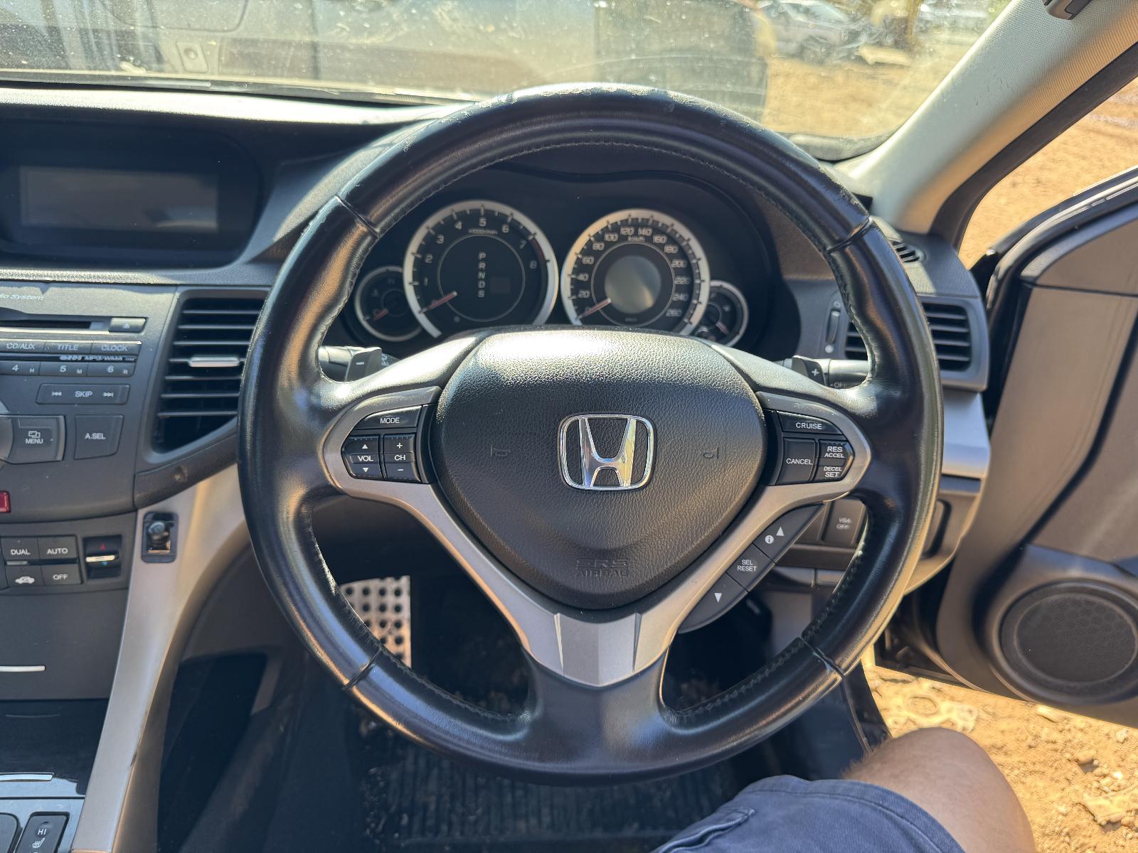 View HONDA ACCORD 2010 4 Door Sedan Breaking