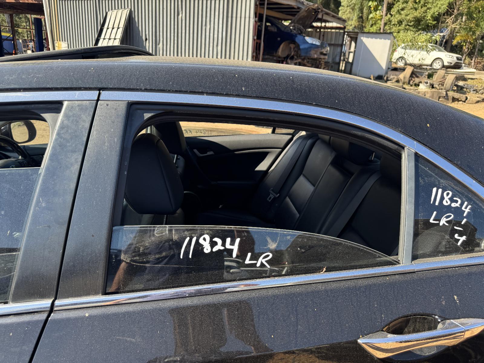 View HONDA ACCORD 2010 4 Door Sedan Breaking