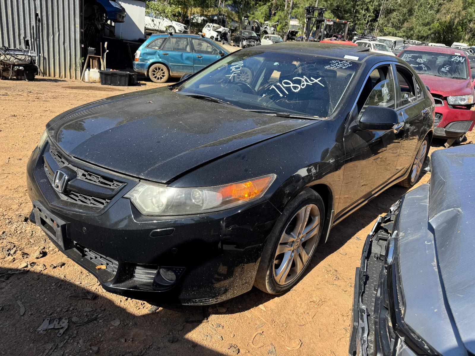 View HONDA ACCORD 2010 4 Door Sedan Breaking
