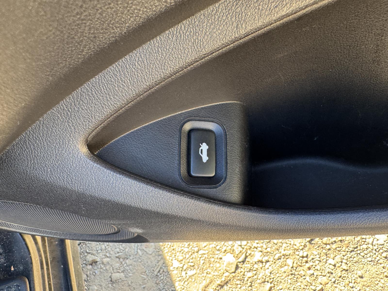 View HONDA ACCORD 2010 4 Door Sedan Breaking
