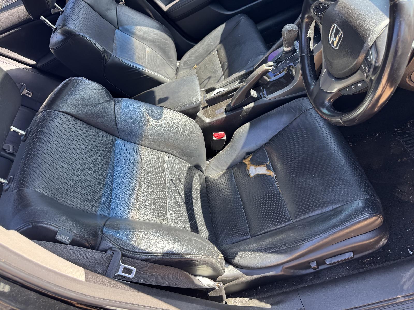 View HONDA ACCORD 2010 4 Door Sedan Breaking