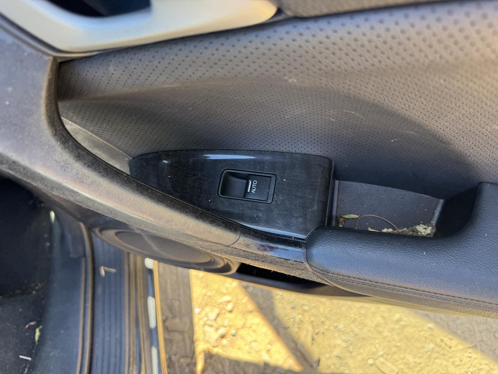 View HONDA ACCORD 2010 4 Door Sedan Breaking