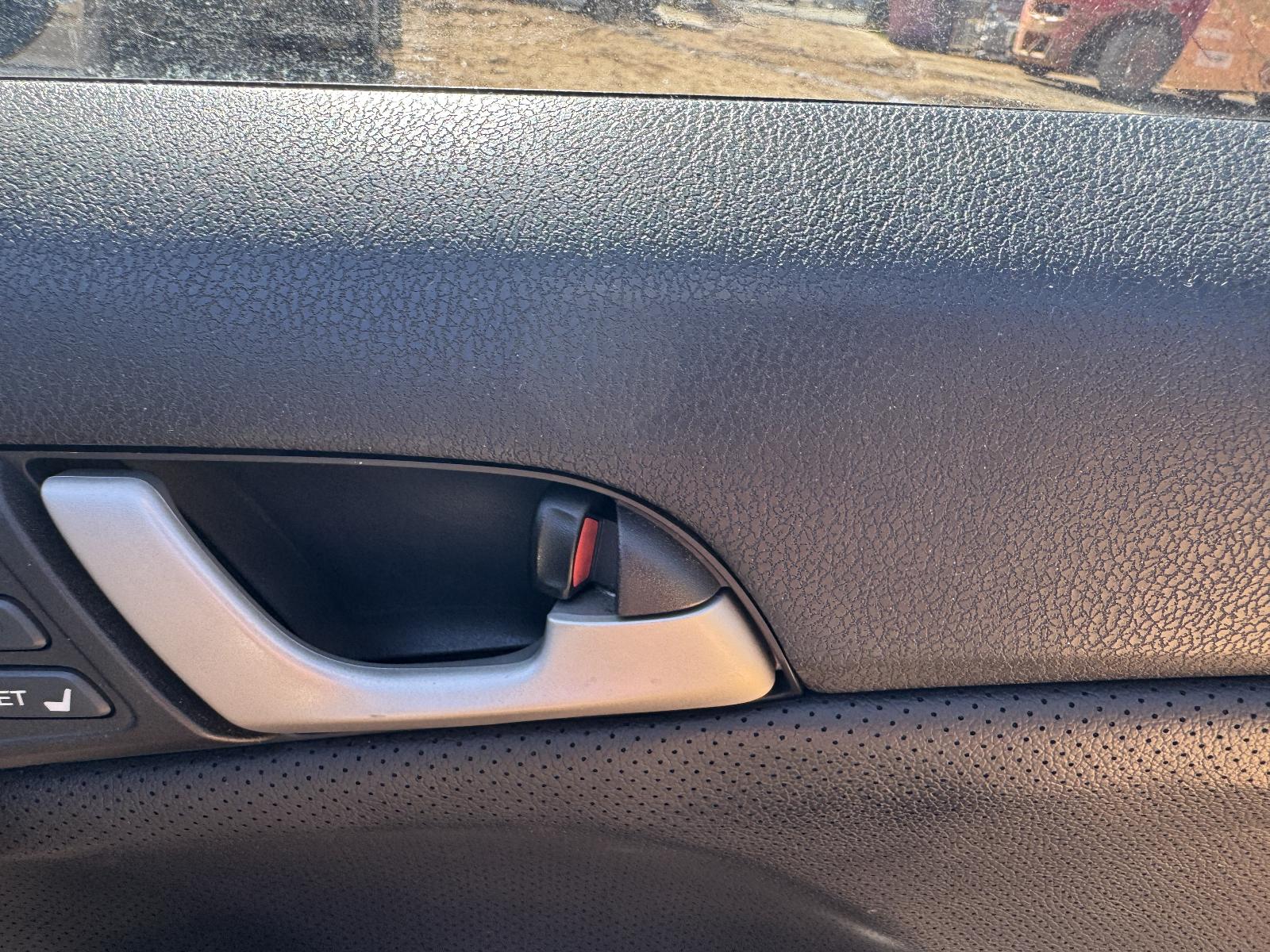 View HONDA ACCORD 2010 4 Door Sedan Breaking