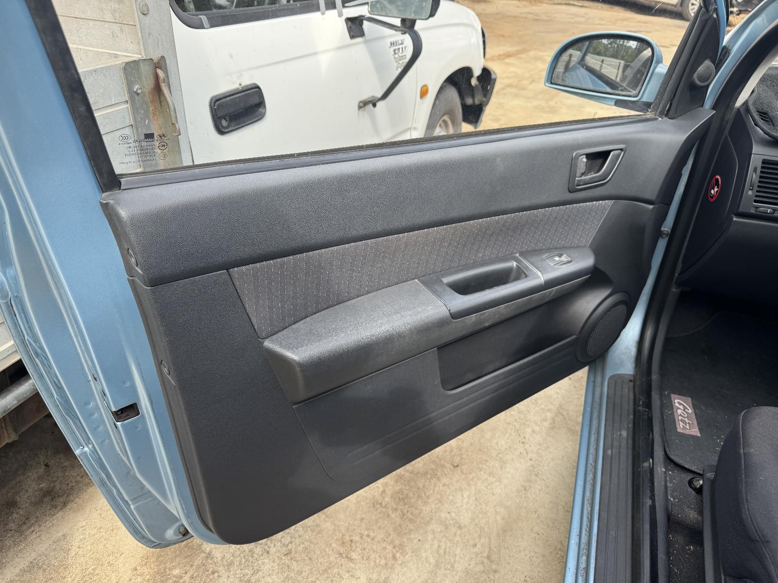 View HYUNDAI GETZ 2006 2 Door Hatchback Breaking