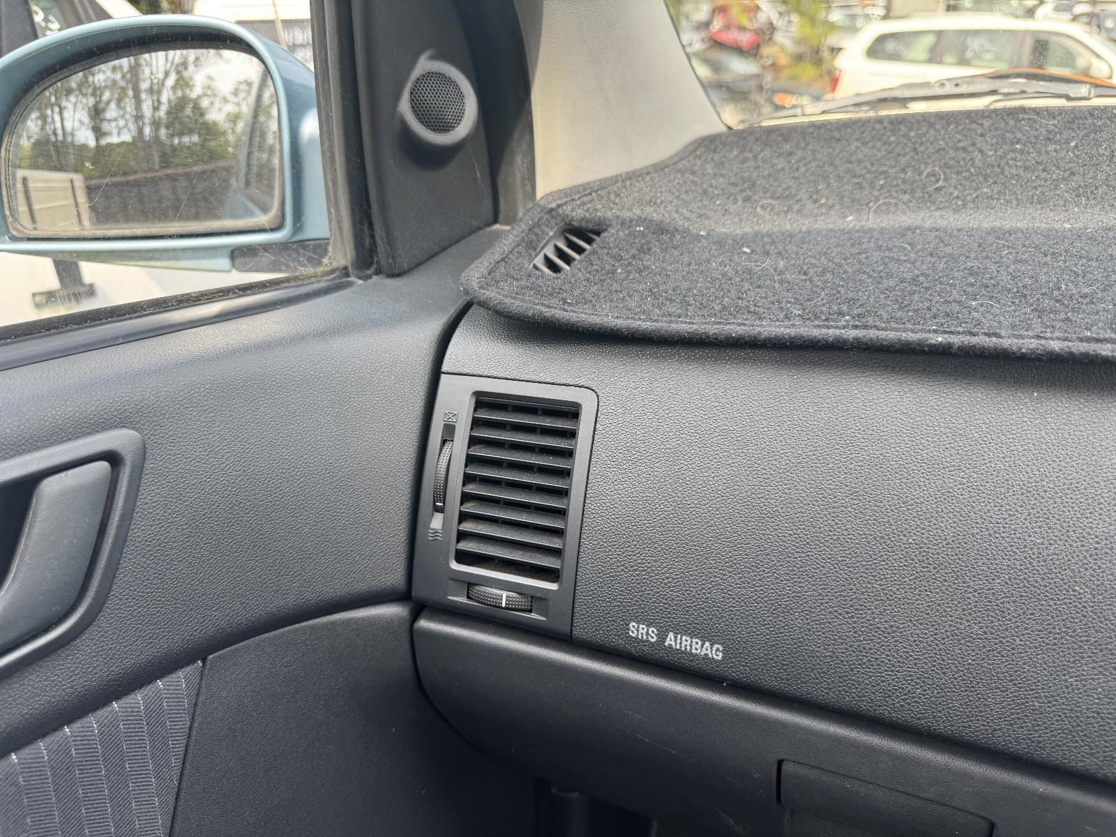 View HYUNDAI GETZ 2006 2 Door Hatchback Breaking