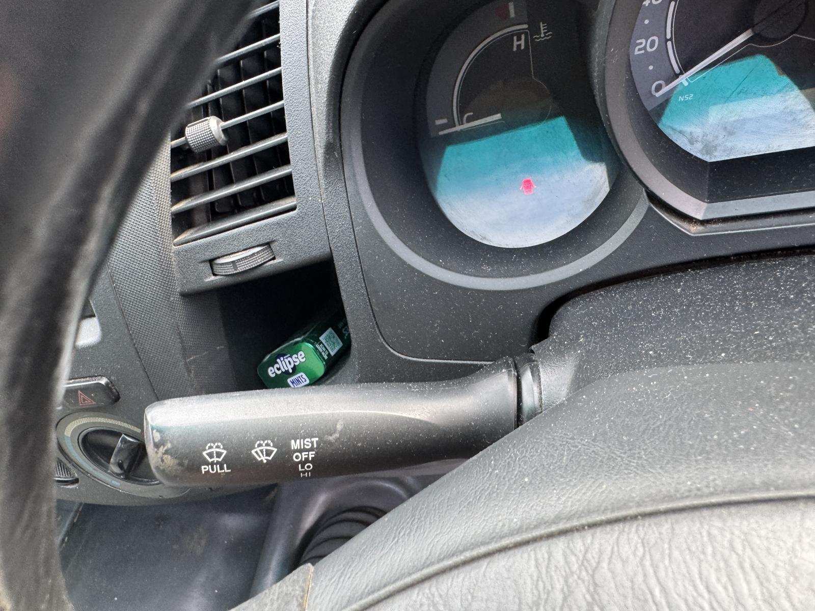View TOYOTA HILUX 2010 2 Door Utility Breaking