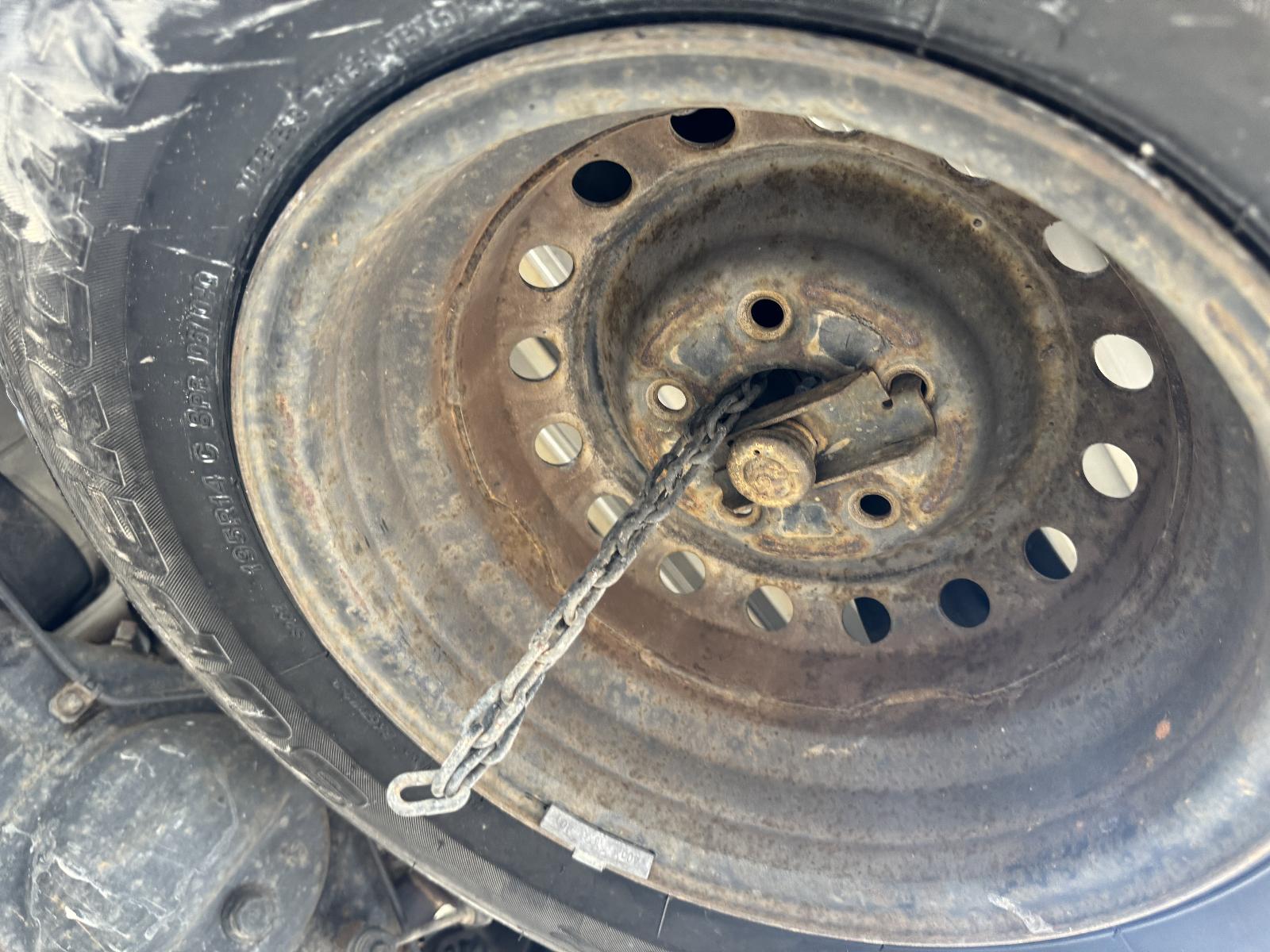 View TOYOTA HILUX 2010 2 Door Utility Breaking