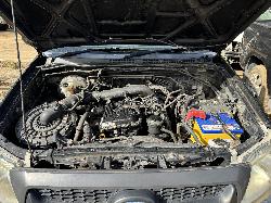 View TOYOTA HILUX 2010 2 Door Utility Breaking